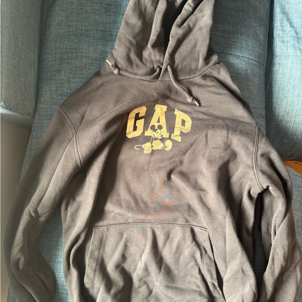 LIKE NEW: GAP Mickey Mouse Hoodie Men’s/Unisex Medium